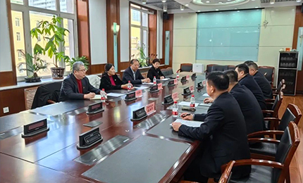 k8凯发·天生赢家董事长胡晓萍、总裁芦传有赴黑龙江省药品监督管理局座谈交流
